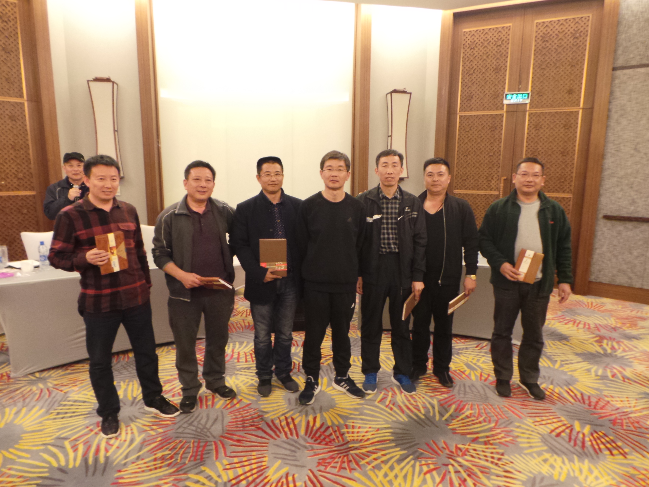 f3add26107858ee1916ab603affd851f.jpg 撲克比賽頒獎.JPG