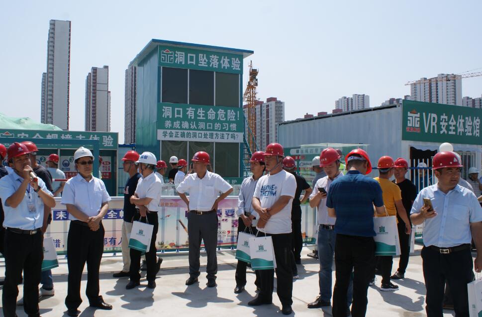 717d8febd20188ab9b3eff73e03a2b0f.jpg 4.jpg