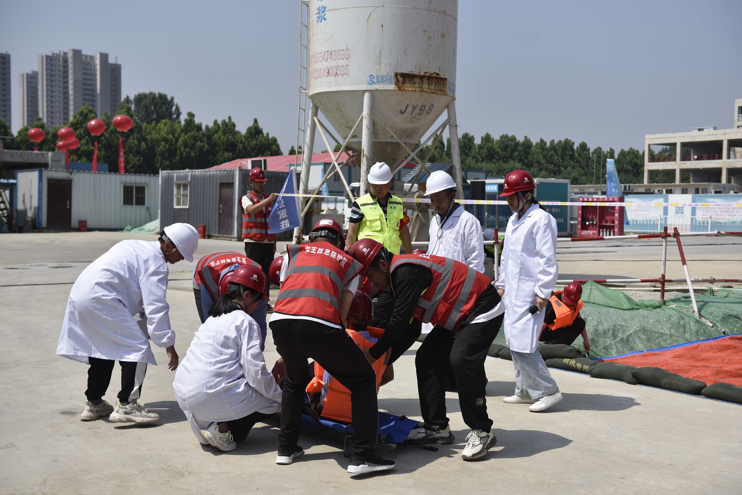 8d8cb40cd9a99b28317507260c2fff8e.jpg 人人講安全圖片4.jpg