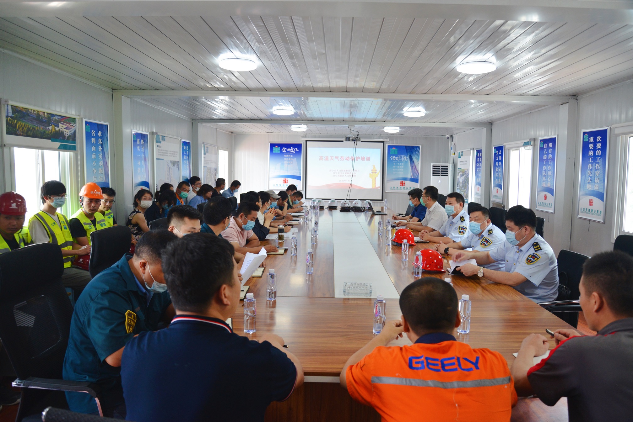 64de1ff123f03463ba1d3db3bcc8b5c9.jpg 1.jpg